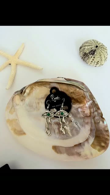 گوشواره مینیمال لوکس طراحی چشم و اشک